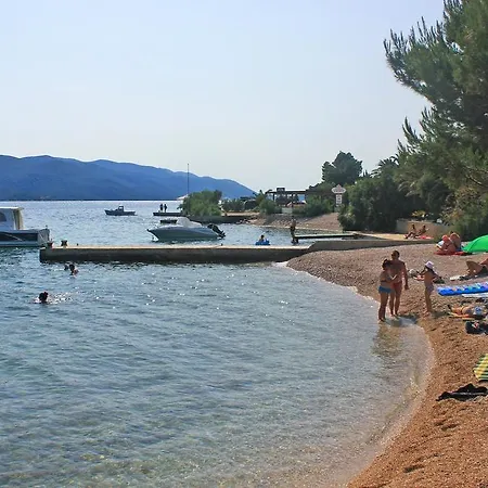 Kuciste Perna 4545b Trstenik (Dubrovnik-Neretva)