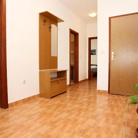 Kuciste Perna 4545b Trstenik (Dubrovnik-Neretva)
